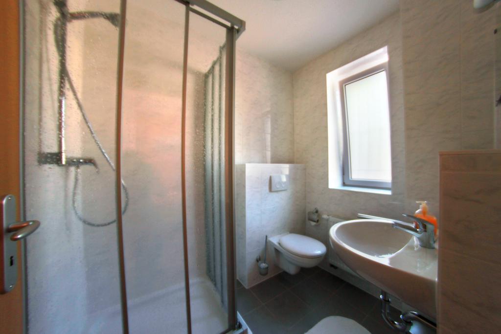 Pension Am Ostbahnhof Gotha Zimmer foto